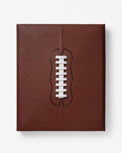 Assouline Football : L'Impossible Collection | Voitures De Sport