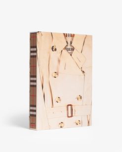 Assouline Burberry | Mode